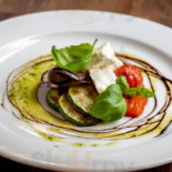 Pavilon Comida