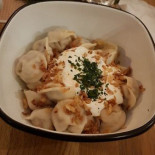Pelmeški Comida