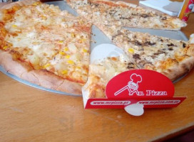 Mr. Pizza food