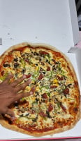 Maxi Pizza food