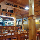 Saloon U Supa Dentro