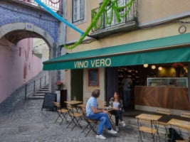 Vino Vero food