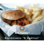 Américo Nourriture