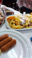 Os Sagrados food