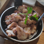 Nocha's Tapas Wine Comida
