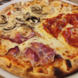Pizzaria Moderna Comida