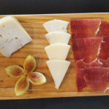 Nobre Vinhos E Tal Comida