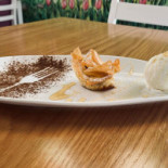 Chesery Nourriture