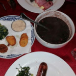 Bom De Brasa Nourriture