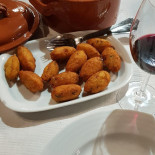 Adega Popular Comida