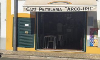 Arco Iris Café outside