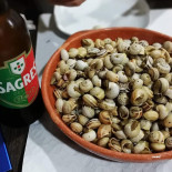 Pedras Brancas Comida