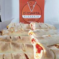 D' Marta Pizzaria food