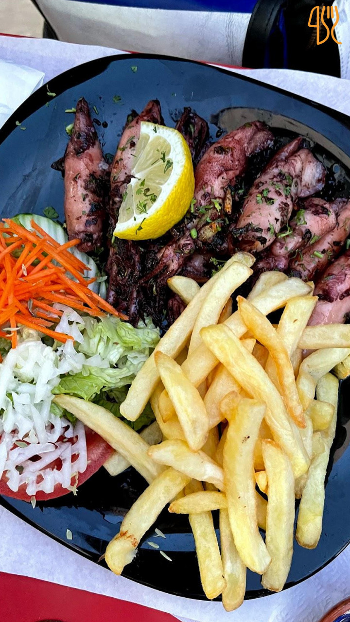 Oliveirinha Comida