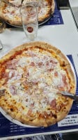 Restaurante - Pizzaria Milano food