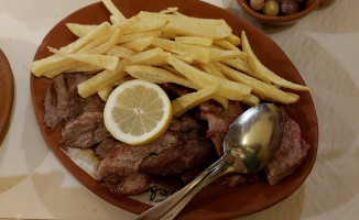 A Taberna Do Paulo Varela Lda food