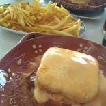 Romano Hostel Comida
