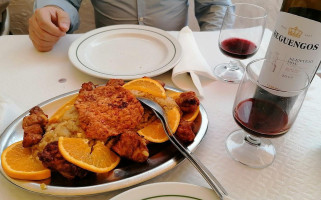 Cafe-Restaurante Lumumba food