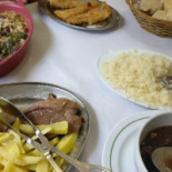Taskinha Do Buraco Nourriture