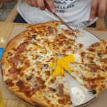 Pizzaria O Outro Comida