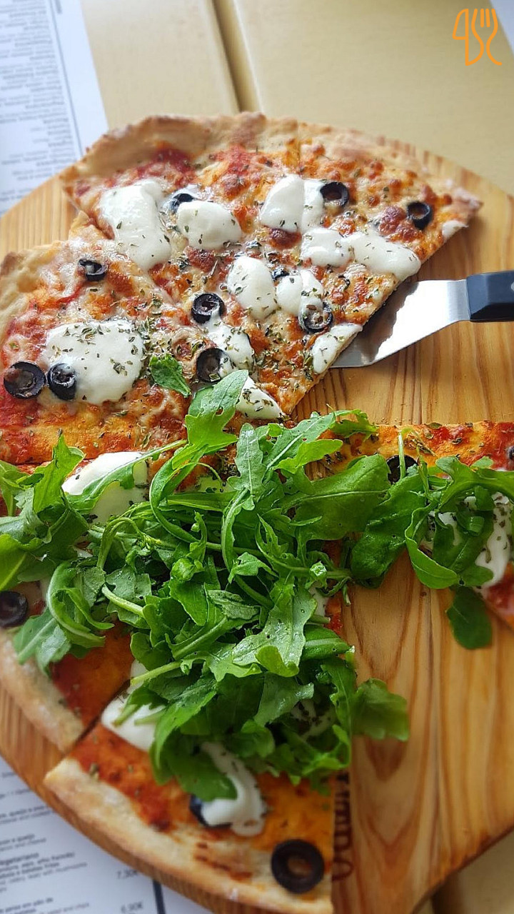 Pizzaria O Outro Comida