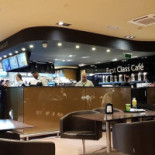 First Class Café Dentro