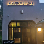 Restaurace Flora Exterior