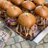 Beef Burger Bebida