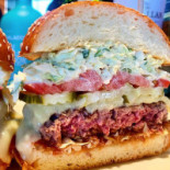 Invicta Taproom Comida