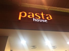 Pasta House Rato inside