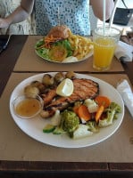 Windsurf Cafe food