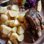 Památník, Pivovar, Hradní Restaurace A Muzeum Vítek Z Prčice Comida