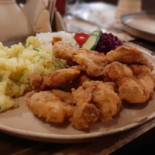 Památník, Pivovar, Hradní Restaurace A Muzeum Vítek Z Prčice Comida