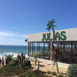 Julias Exterior