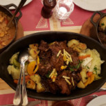 Alfama Cellar Comida