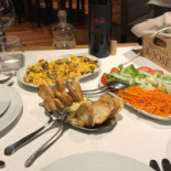 Caneiro Nourriture