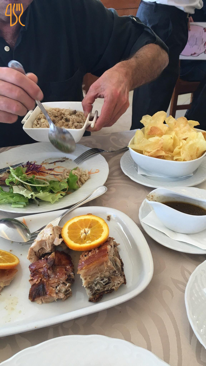 Afonso Dos Leitoes Comida