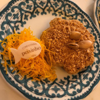 Confeitaria Peixinho food