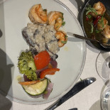 Salmora Live Kitchen Comida