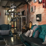 Vestigius À l'intérieur