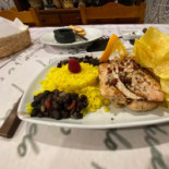 Vila Camoes Comida