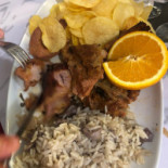 Vila Camoes Comida