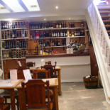 Loja do Vinho À l'intérieur