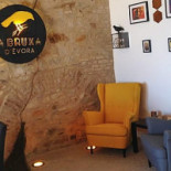 A Bruxa D'evora À l'intérieur