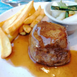 Lounge 28 Comida