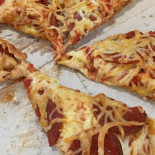 3 Sentidos Pizzaria food