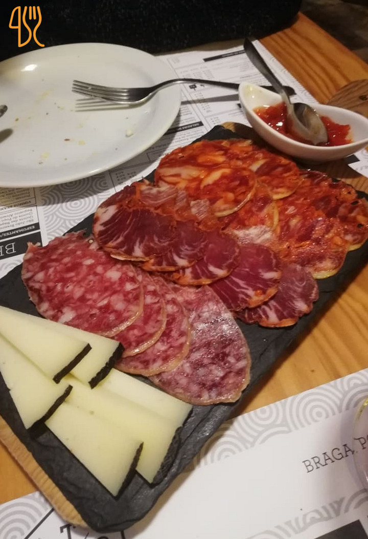 Tabuas, Copos Outras Cenas Nourriture
