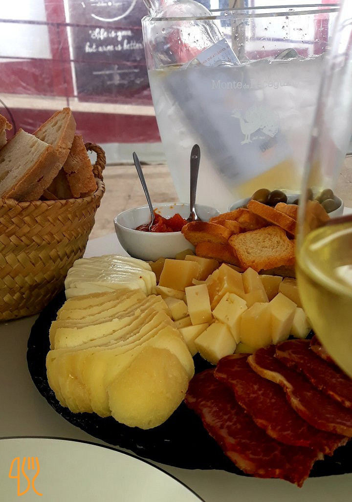 Pateo Da Villa Comida