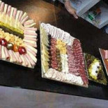 13 Cafe E Food