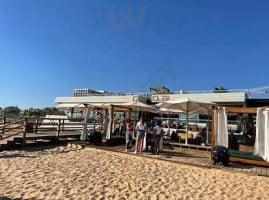 Sabores Da Praia outside